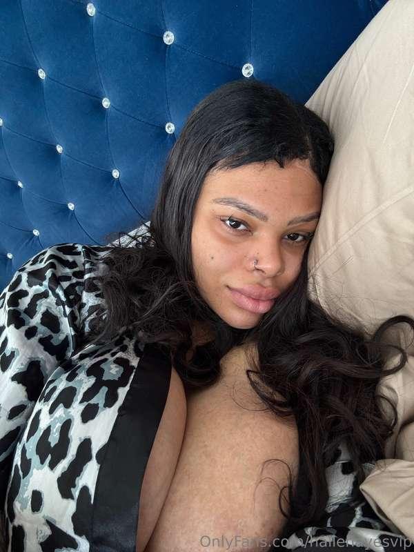 I found a very fun way to use this pillow... CHECK YOUR DMs ..