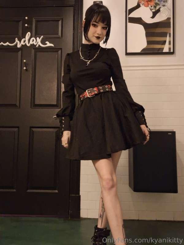 Gothic mommy😘🐈‍⬛