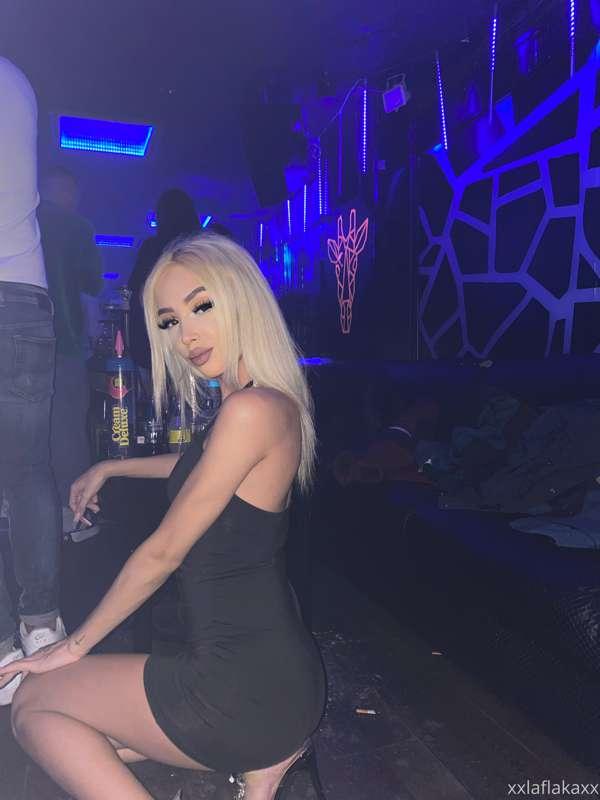 your doll wants cock talk to me and we play🥵😍
Tu muñeca quie..