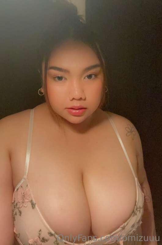 which lingerie makes my boobs look the best?