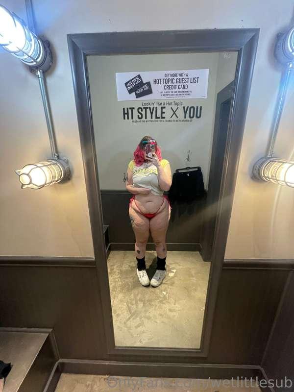 wetlittlesub image #6