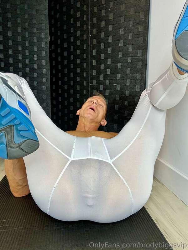 In search of a stretch partner…any volunteers?