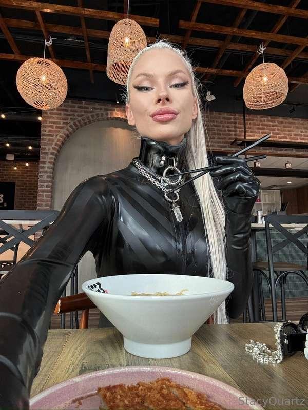 How do I look? 🖤