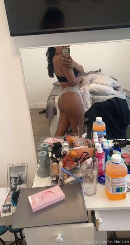 PEEP THE PEDIALYTE ON DECK 😂 andddd it’s not even the weeken..