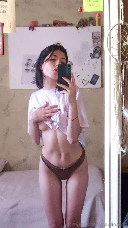 paulinaaxo image #1