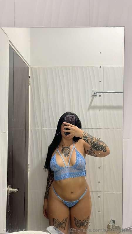 This is what im doing right now 🙈 what are you up to? you sh..