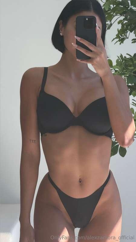 Should I do my first live this week since my boob job? Feels..