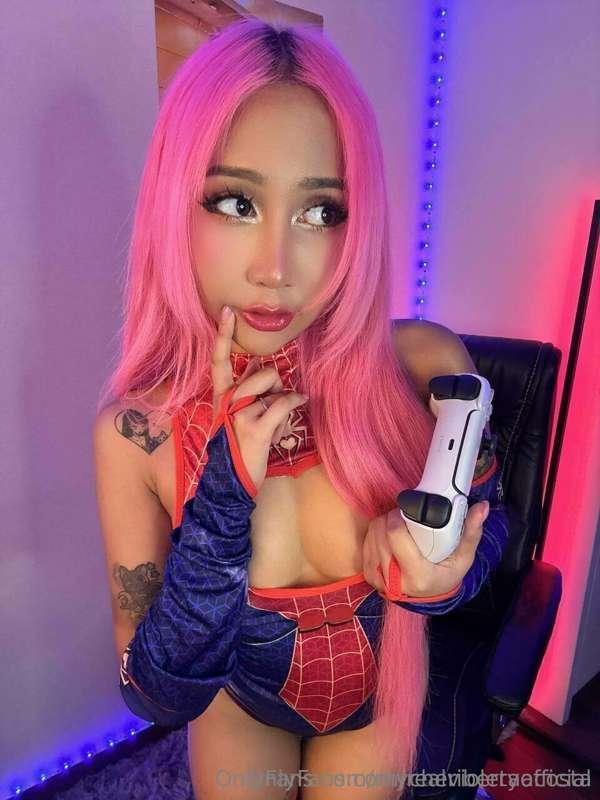 Follow my bestie   @mycheriberryofficial 🥰🥰

She is so hot a..