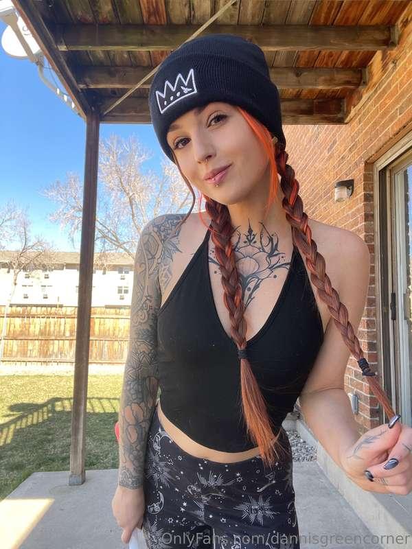 When’s the last time you got outside and moved your body?! S..