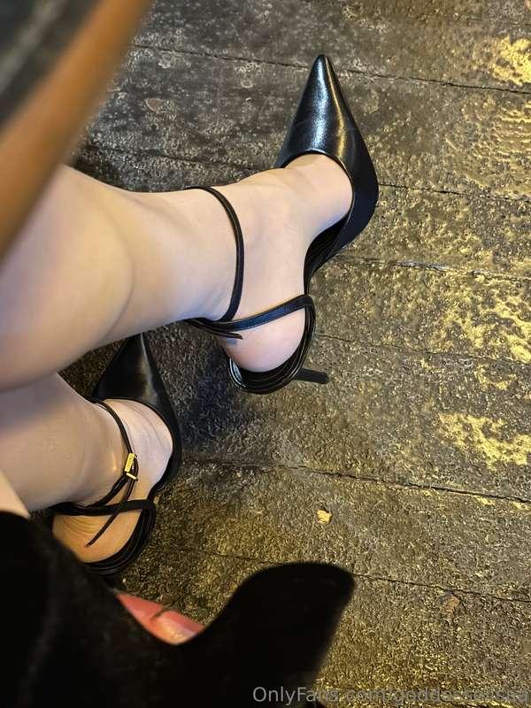 If you want to serve me, you must please me, spoil me, worsh..