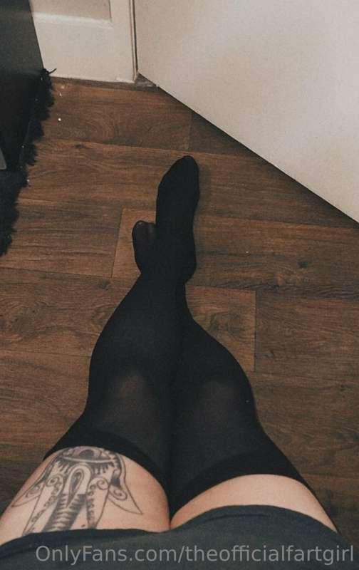 For my feet/leg lovers 💞