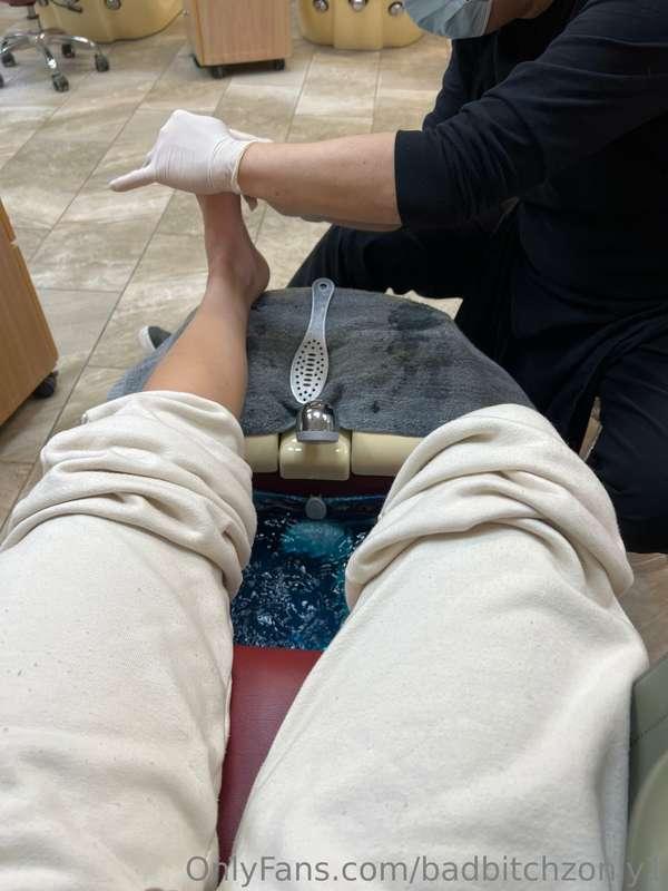 who wants to see when i’m done with toes and nails;)