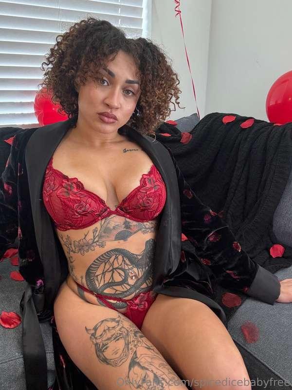 this is prolly my fav fit ive worn recently, so sexy 😁