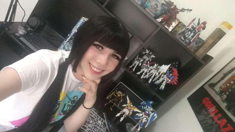 Happy Gundam Girl