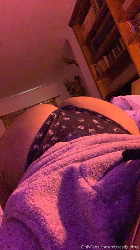 You want it?🍑🔥 my paid onlyfans is on sale ! https://onlyfan..