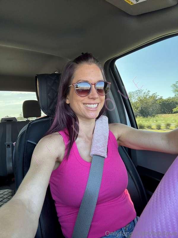 How would you entertain me on a long drive?? 😈