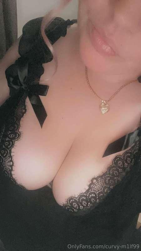 Night everyone 💋 sweet dreams xx