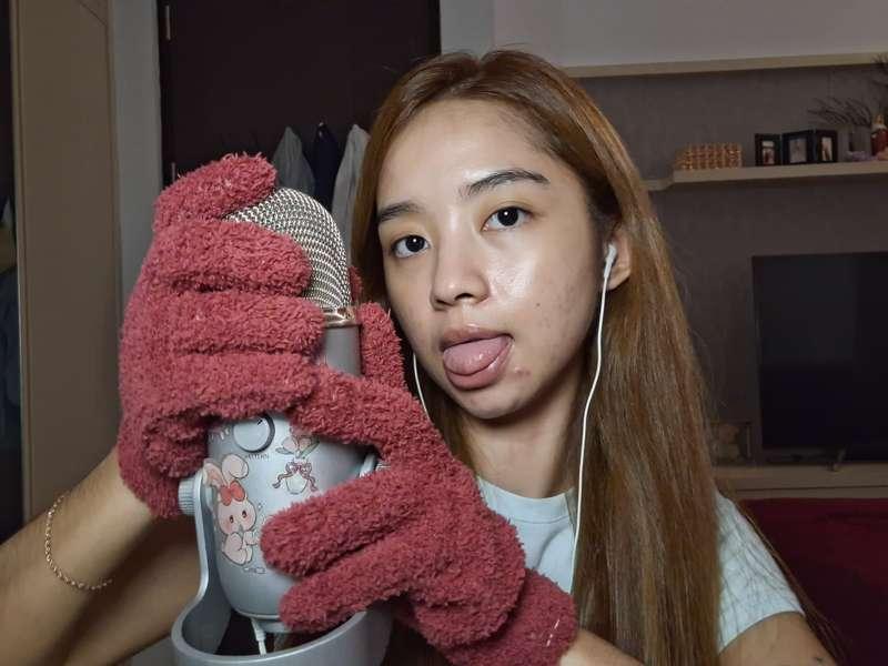 New mic pumping with gloves is up!