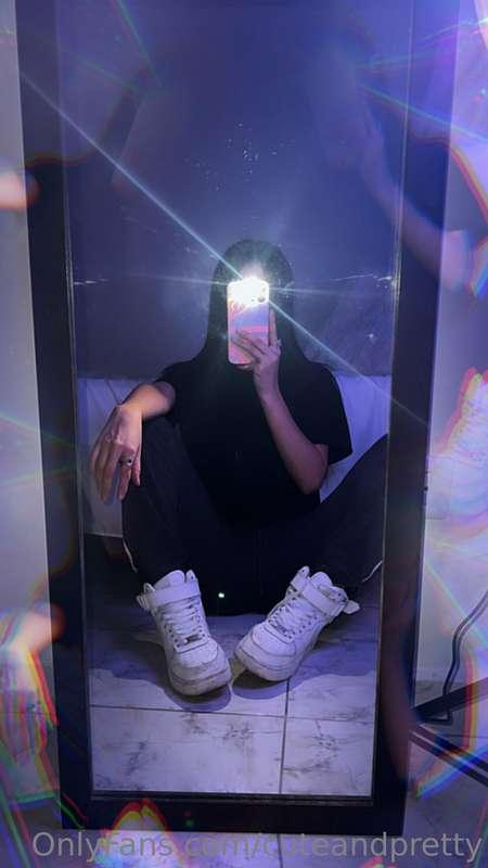 Girly or boyish daddy? 😈