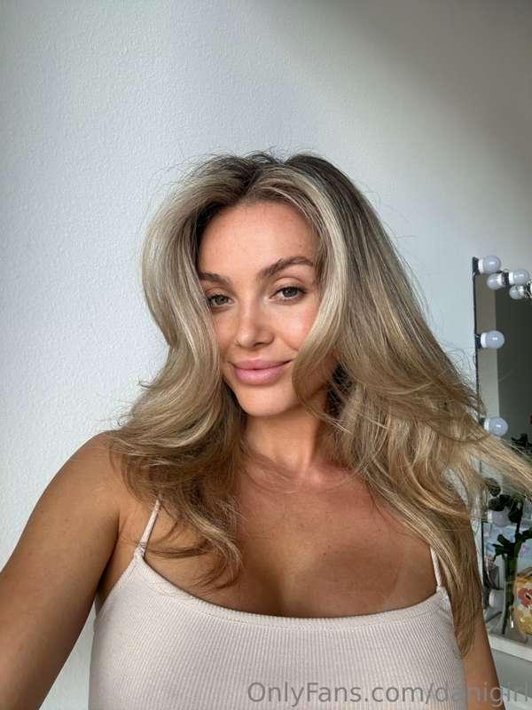 Fresh hair, fresh face ☺️