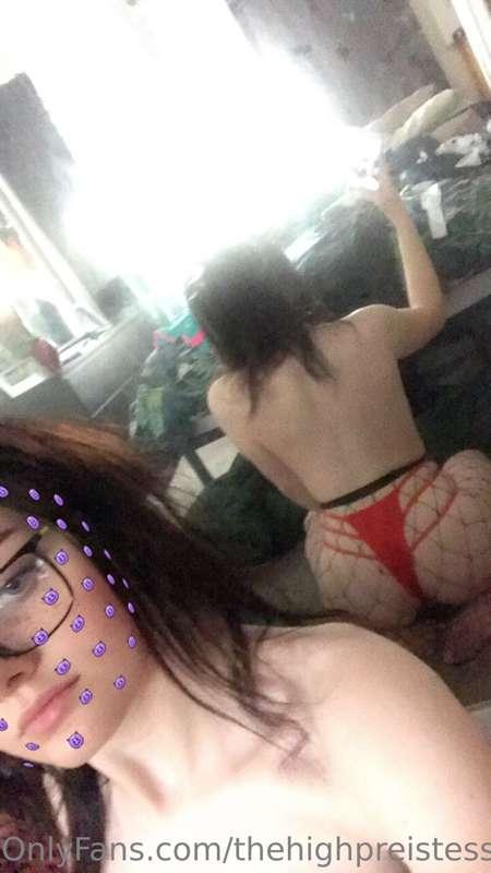 spoil me please 🥺🥺 want to get some new clothes for some sho..