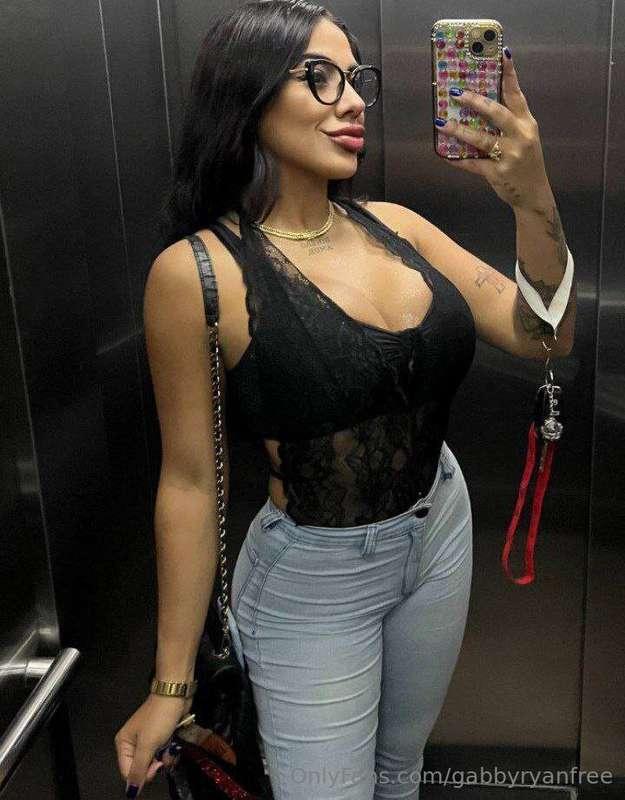 ## ⚠️ *VID3OC@LL ⚠️  @LATINMODEL😍* 

hey bby 😘 my bestfriend..