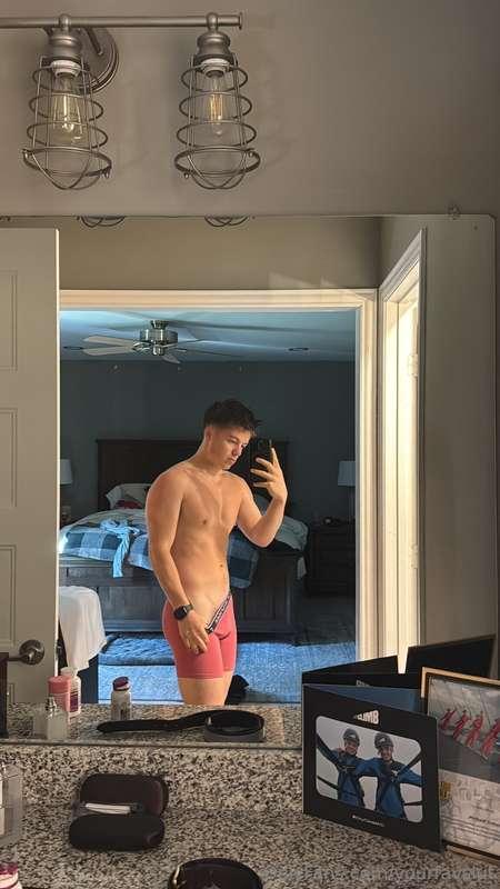 Who else is next level horny rn? 😏💦