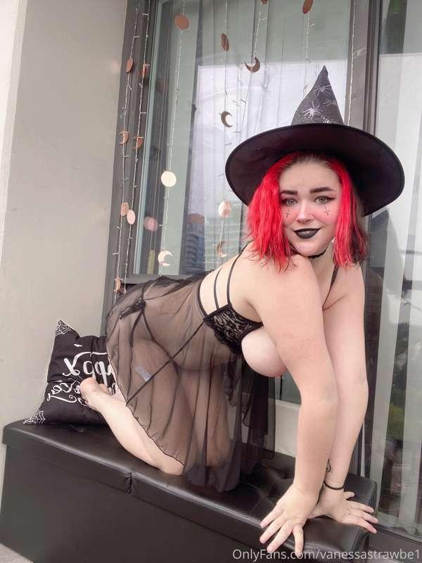 its Friday the 13th 👻 🎃 i heard you're gonna get 7 years of ..
