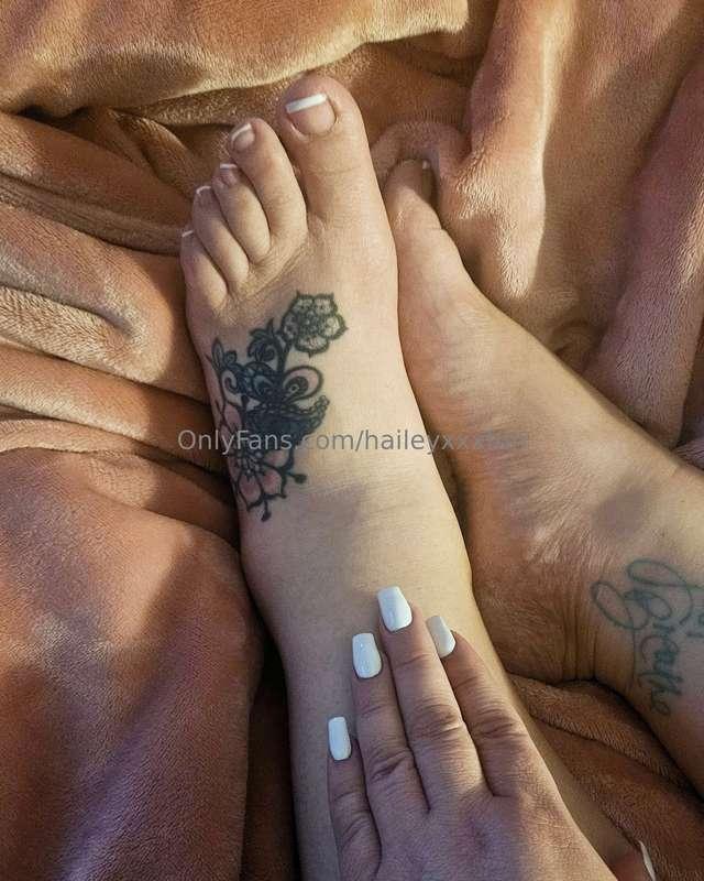 Just need some cum on them