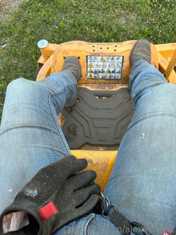 Hot day mowing, and getting all dirty. 🥵 all cleaned up now.