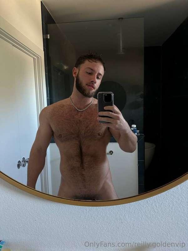 reilly.goldenvip main image