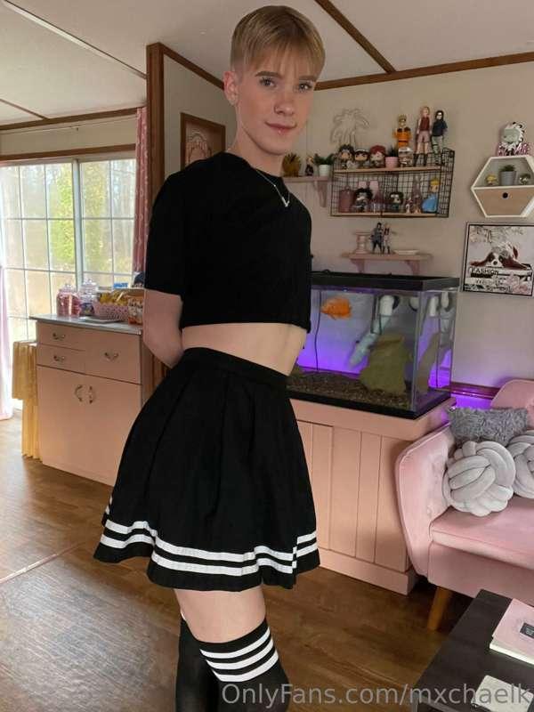 all black femboy outfit 🙈🖤