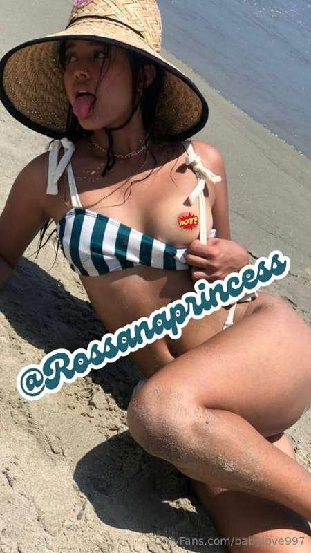 💗 𝐅𝐑𝐄𝐄 𝐒𝐔𝐁𝐒𝐂𝐑𝐈𝐏𝐓𝐈𝐎𝐍 @rossanaprincess 💗 I'm Rossana and I'm a..