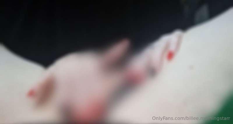 POV: You're between my legs watching me finger myself so har..