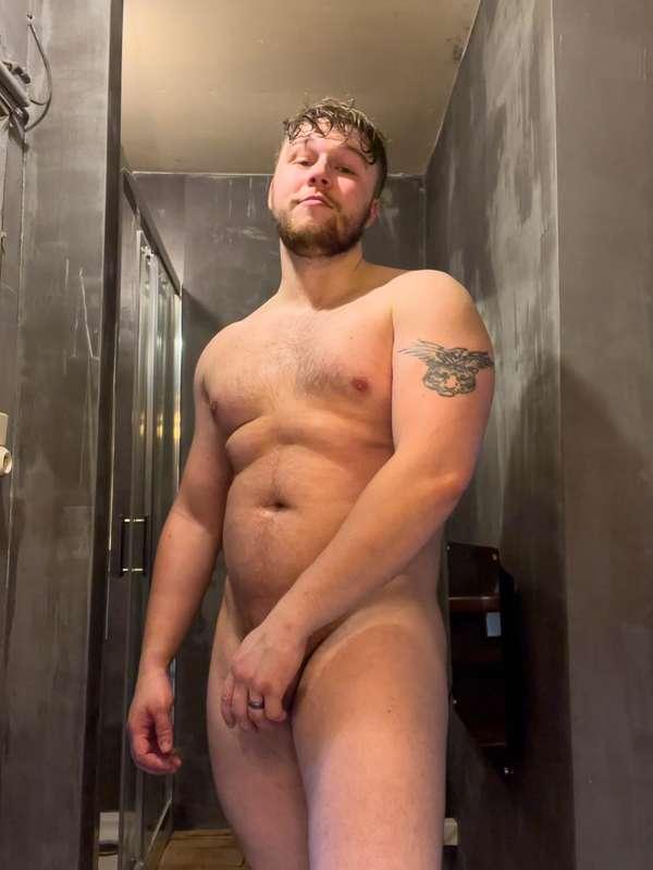 the lighting in France was pretty 😌