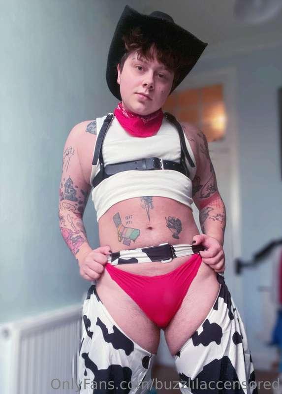 thoughts on my Halloween costume? 🤠