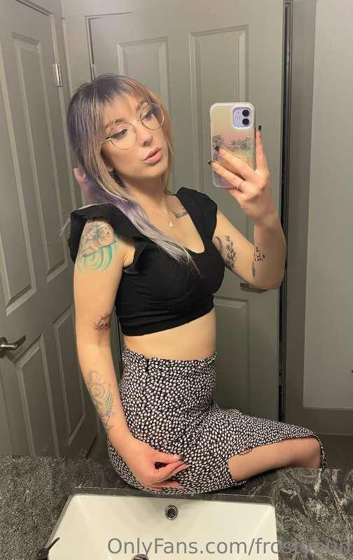 Thinking about taking cute pictures in lingerie laying down ..