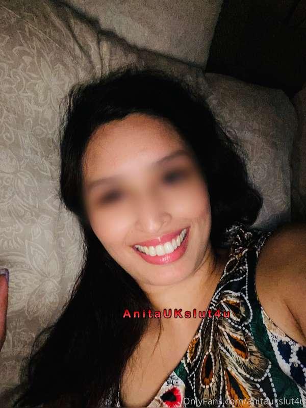 I will smile for you if you fuck me well..😜🖤😈😆💋
