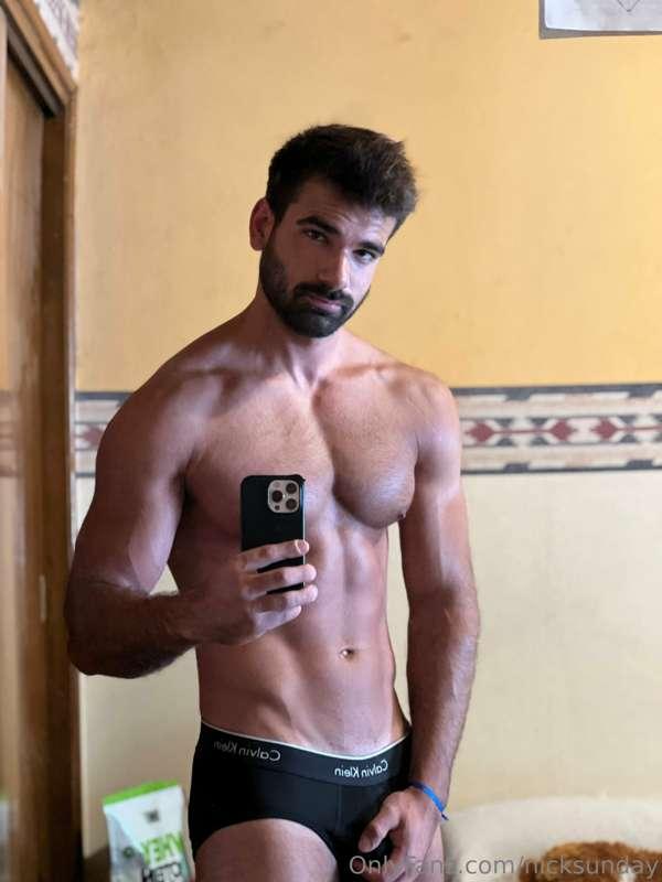 Good night! I hope you enjoy my pinned post 😏🍆