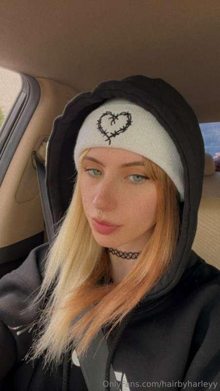 Who’s ready for spooky season already??? 🖤👻
I always feel li..