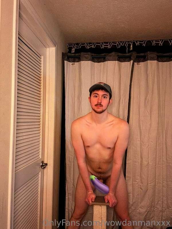 Did a photo shoot in-between my games! 🥵 (1, 2, and 3)