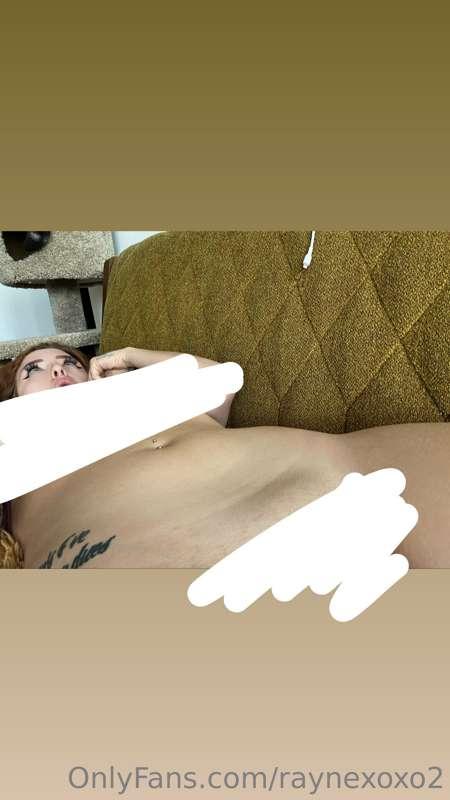 PHOTO DUMP! TIGHT HOT PUSSY PICS W A CREAM PIE💦💦💦🥧🥧🥧