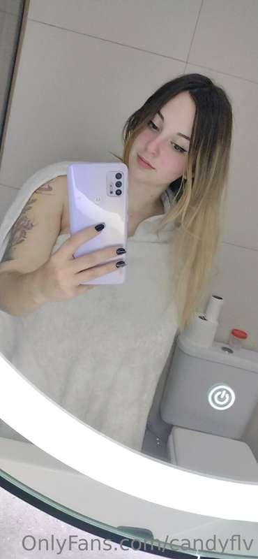 😏😏let's take a shower to relax 😏😏