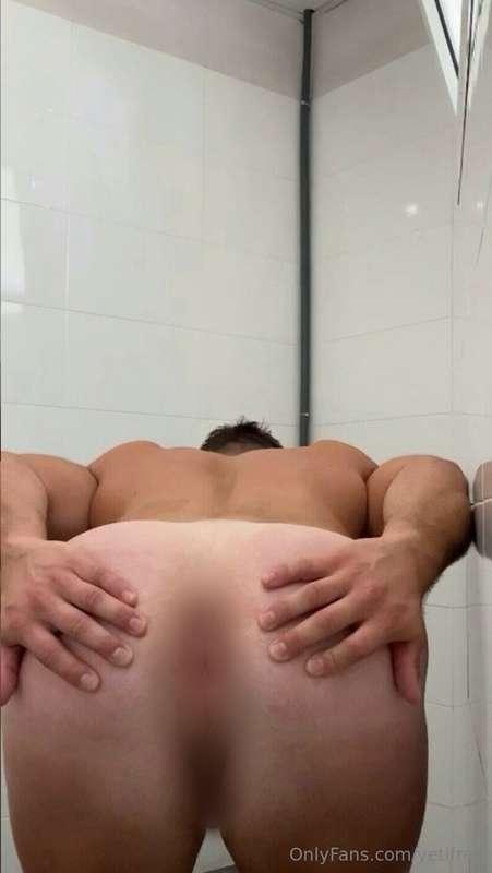 Video 21In this video, I got so horny during my workout that..