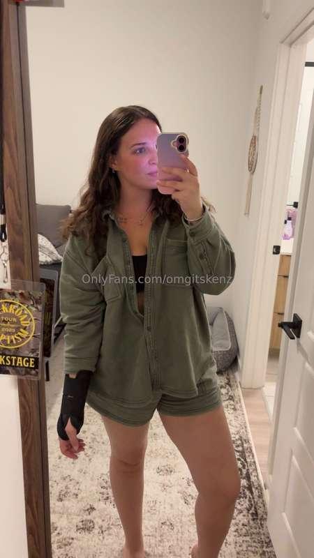 I'm everything that you can't handle 😏