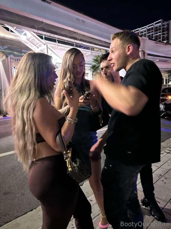 BTS frat party with some random college guys we found 🥴 I ca..