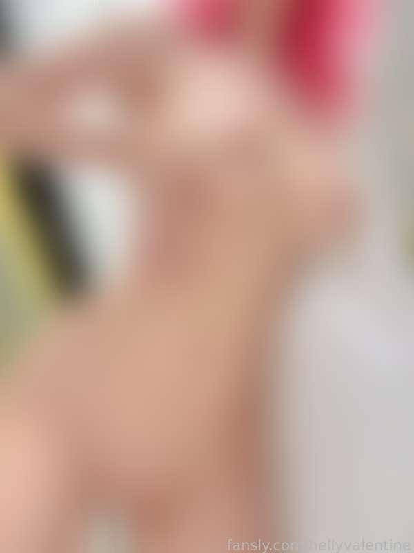 hellyvalentine image #2