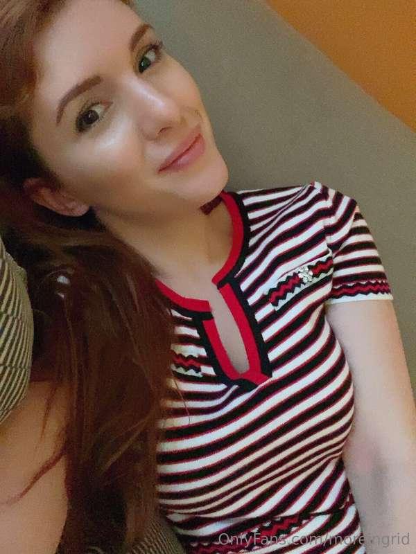 feeling like your online girlfriend today 💕