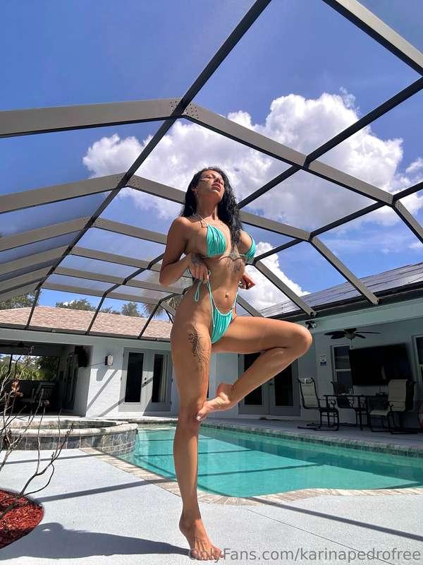 🦩 long legs