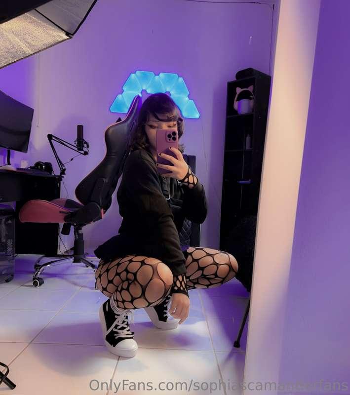 sophiascamanderfans image #0